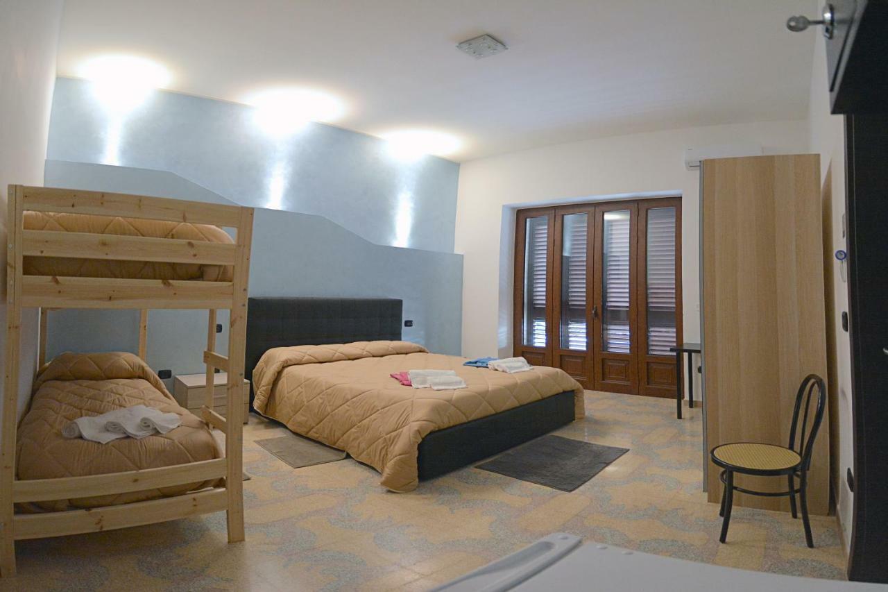 Bed & Breakfast "Mazzini" 레베라노 외부 사진